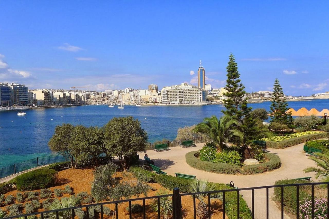 Апартаменти Picturesque Sliema Pad Steps From The Seafront Екстер'єр фото